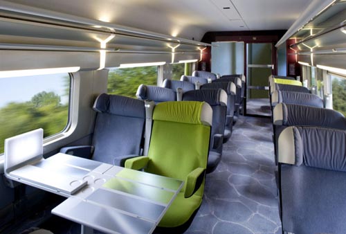 Interior de um trem na Europa