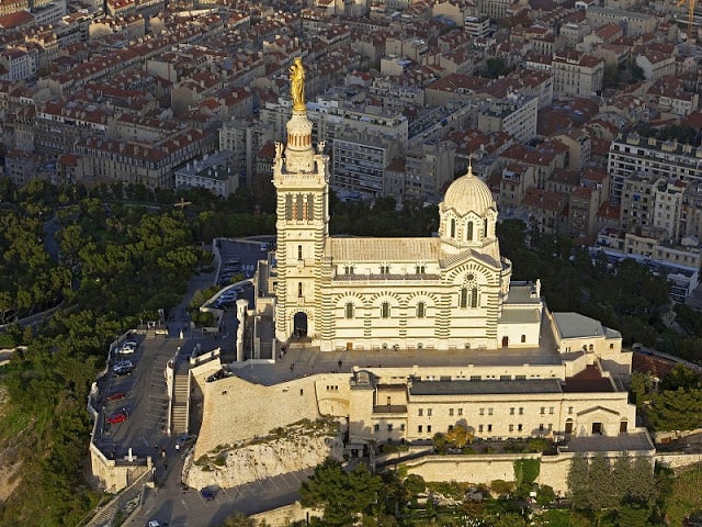 Vista de cima da Notre Dame de la Garde 