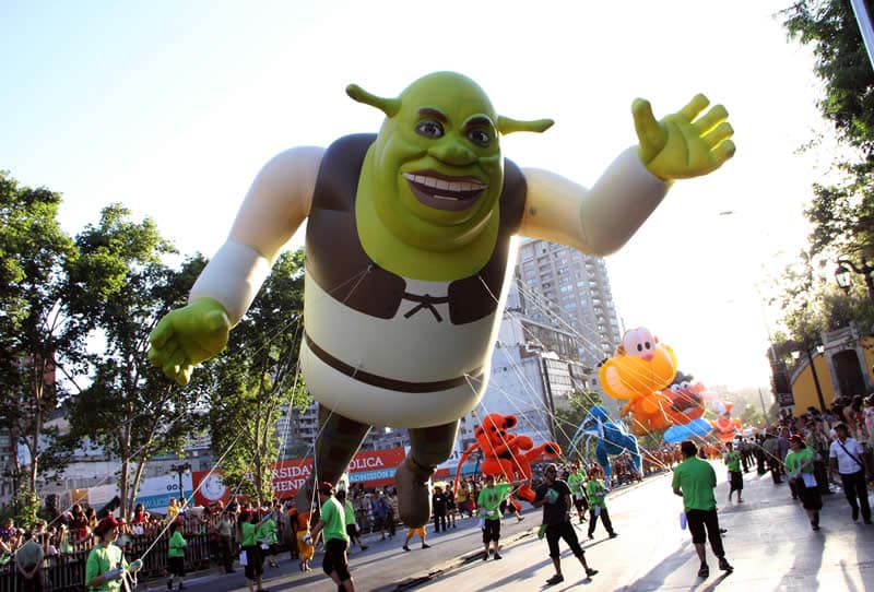 Shrek na Paris Parade