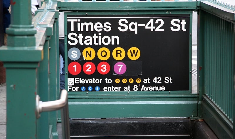 Metrô de Nova York, estação na Times Square