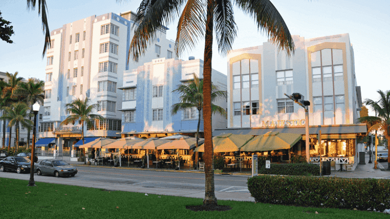 Passeio pela Ocean Drive em Miami