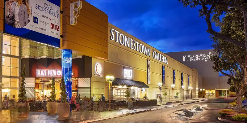 Stonestown Galleria Mall em San Francisco