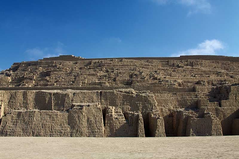 Tarde nas Ruínas pré-incas em Lima