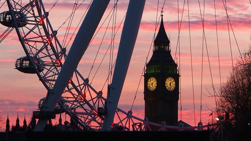 Passeio pela Torre do Relógio Big Ben em Londres