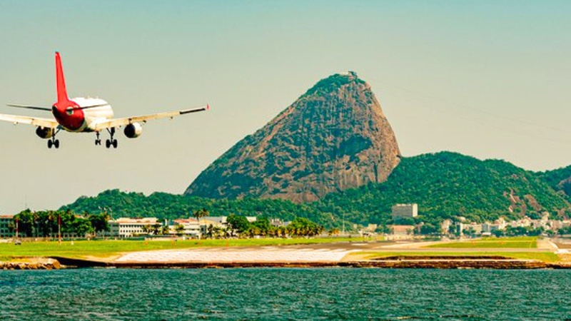 Como sair do aeroporto Santos Dumont e chegar ao centro