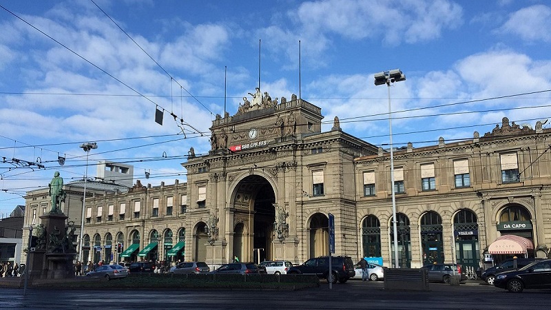 Zurich Hauptbahnhof, Suíça