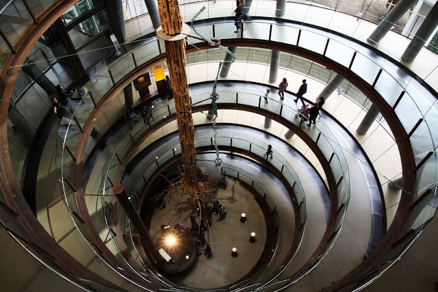 Interior do CosmoCaixa Museu de la Ciência