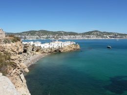 Como ir de Barcelona para Ibiza?