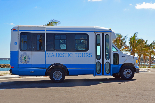 Ônibus em Nassau nas Bahamas