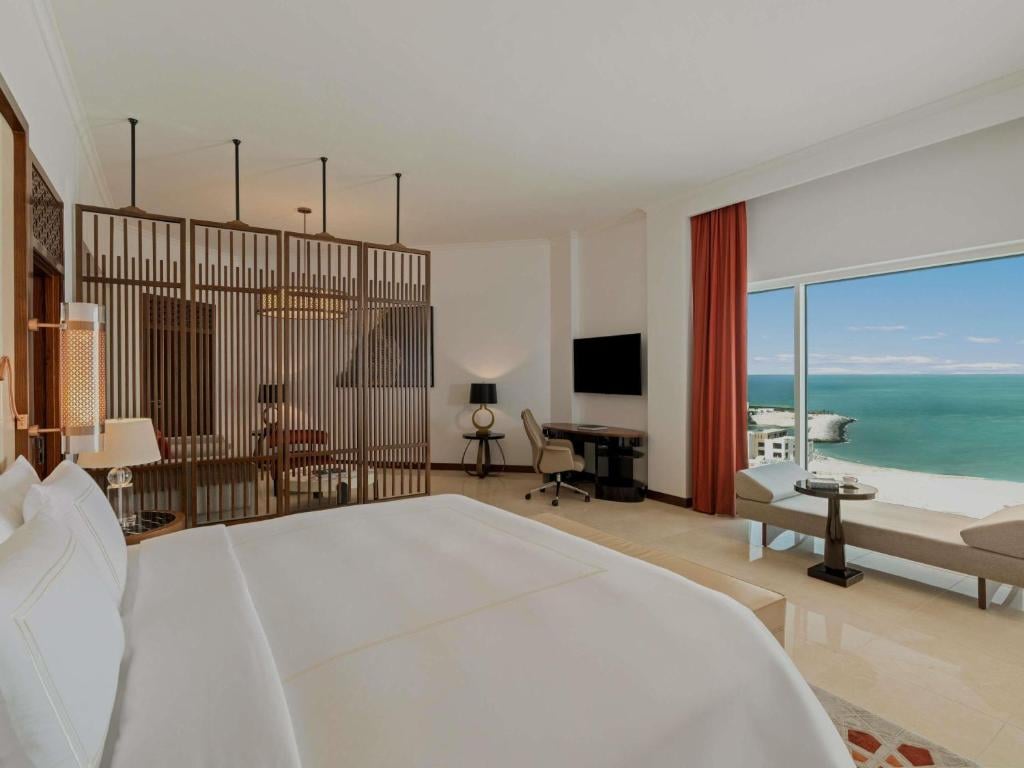 Rixos Marina Abu Dhabi Rixos Marina Abu Dhabi