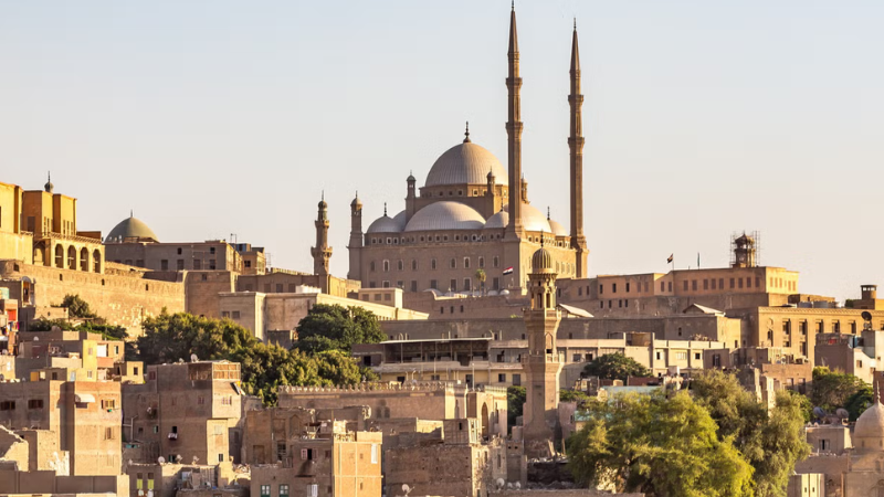 Como ir do aeroporto de Cairo até o centro turístico