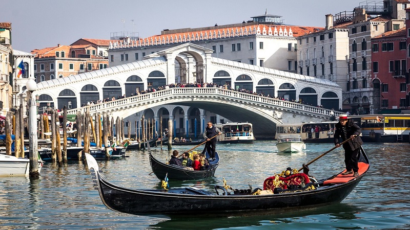 Quanto custa viajar para Veneza?