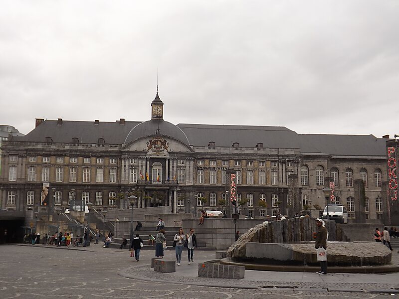 O que fazer em Bruxelas: Palácio dos Príncipes Bispos