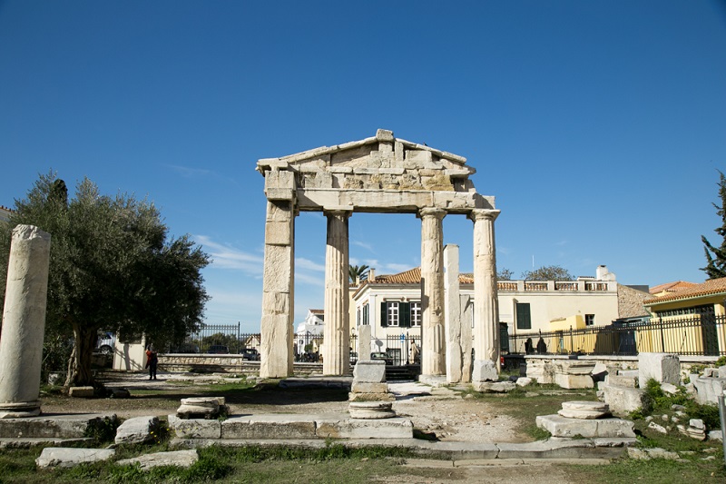Ágora de Atenas e a Ágora Romana