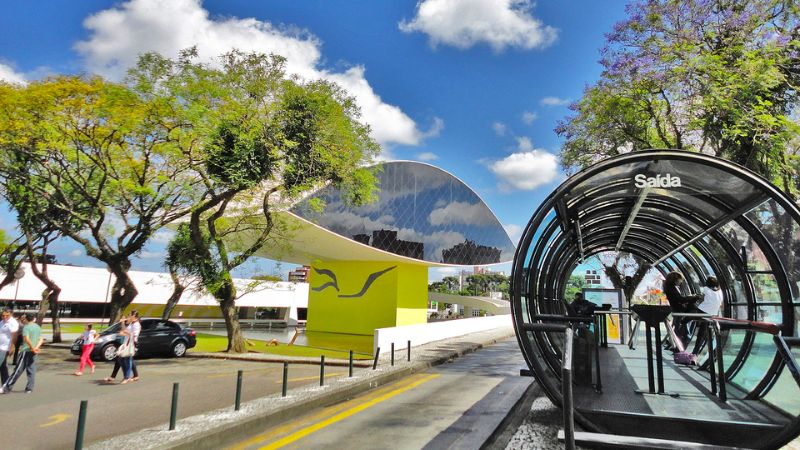 Estação tubo em Curitiba