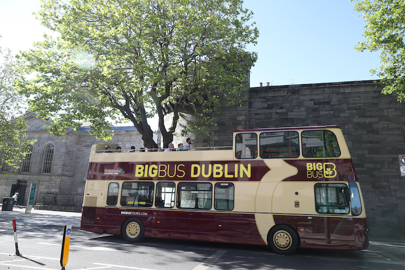 Önibus de hop on hop off em Dublin