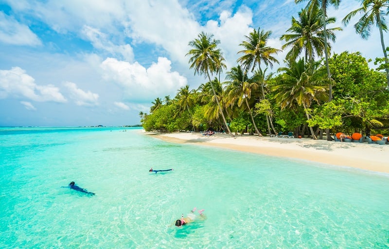 Turistas praticando mergulho em Punta Cana Turistas praticando mergulho em Punta Cana