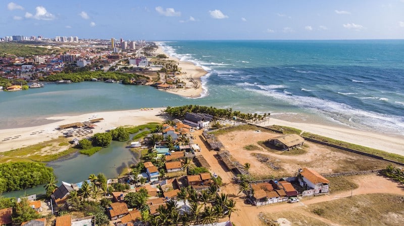 Seguro Viagem: Praia de Sabiaguaba em Fortaleza