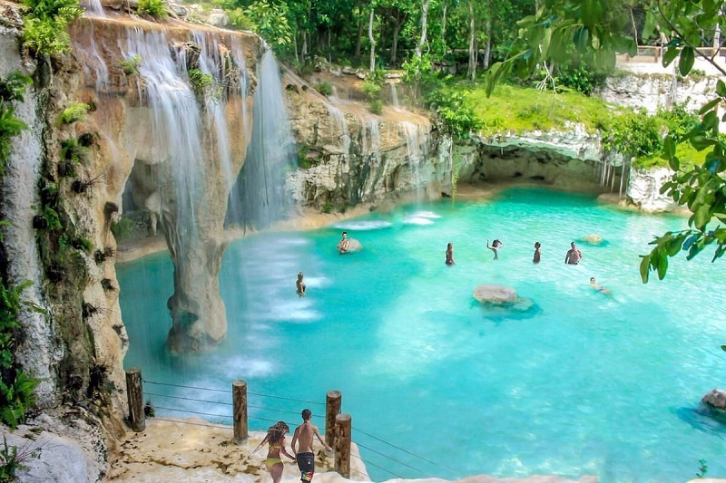 Crianças no Scape Park em Punta Cana