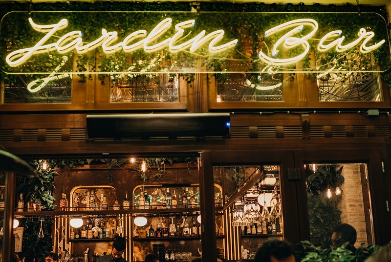 Jardín Bar, Budapeste, Hungria