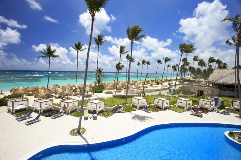 Hotel Majestic Elegance Punta Cana: Piscina