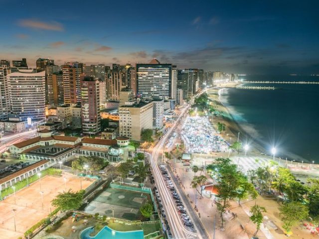 Vida noturna em Fortaleza