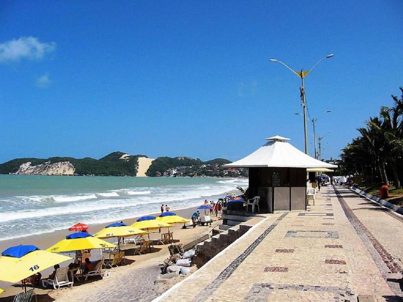 Orla da praia de Ponta Negra em Natal