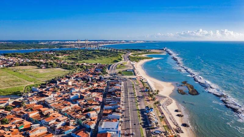 Vista da cidade e do mar em Natal