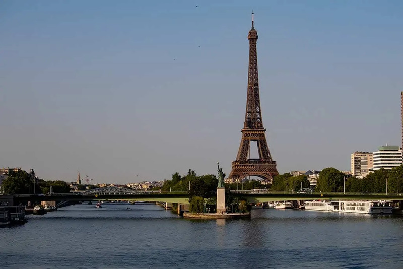 Estátua da liberdade em Paris na França