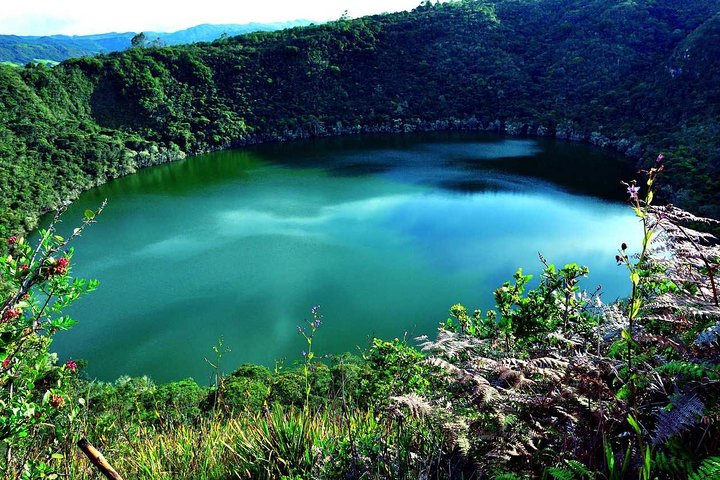 Lagoa de Guatavita na Colômbia