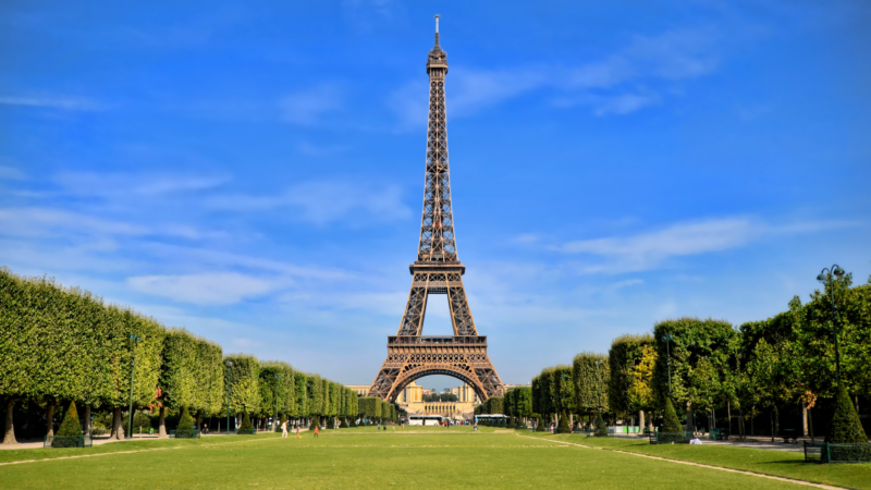 Torre Eiffel em Paris