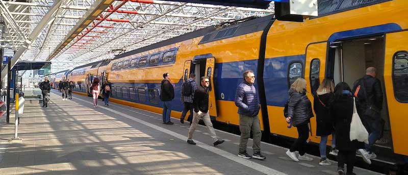 Trens Intercidades e Regionais em Bruxelas 