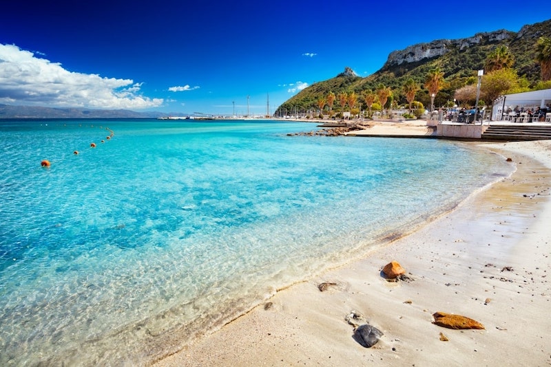 Praia Poetto em Cagliari