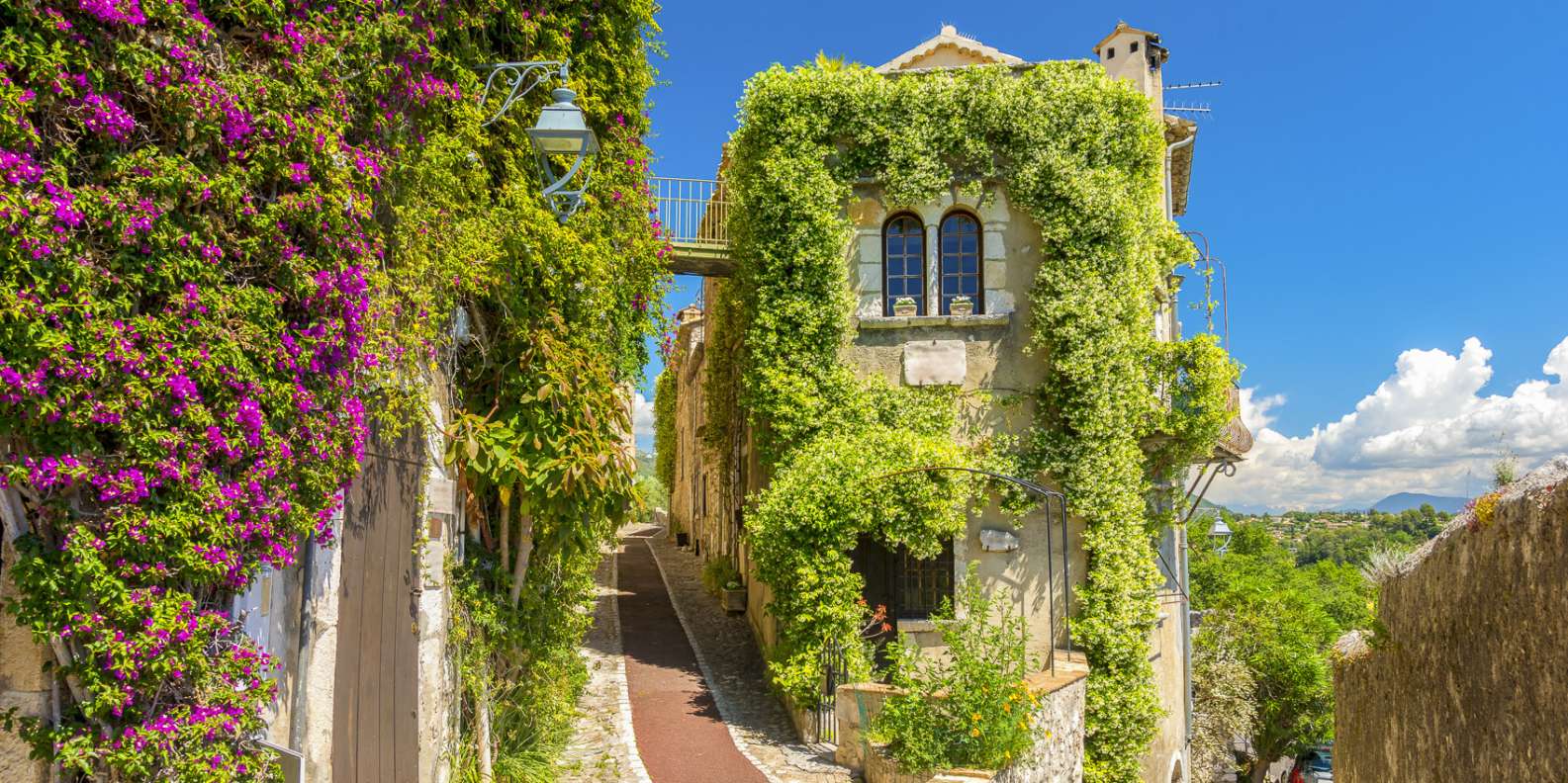 Saint-Paul-de-Vence na Costa Azul da França