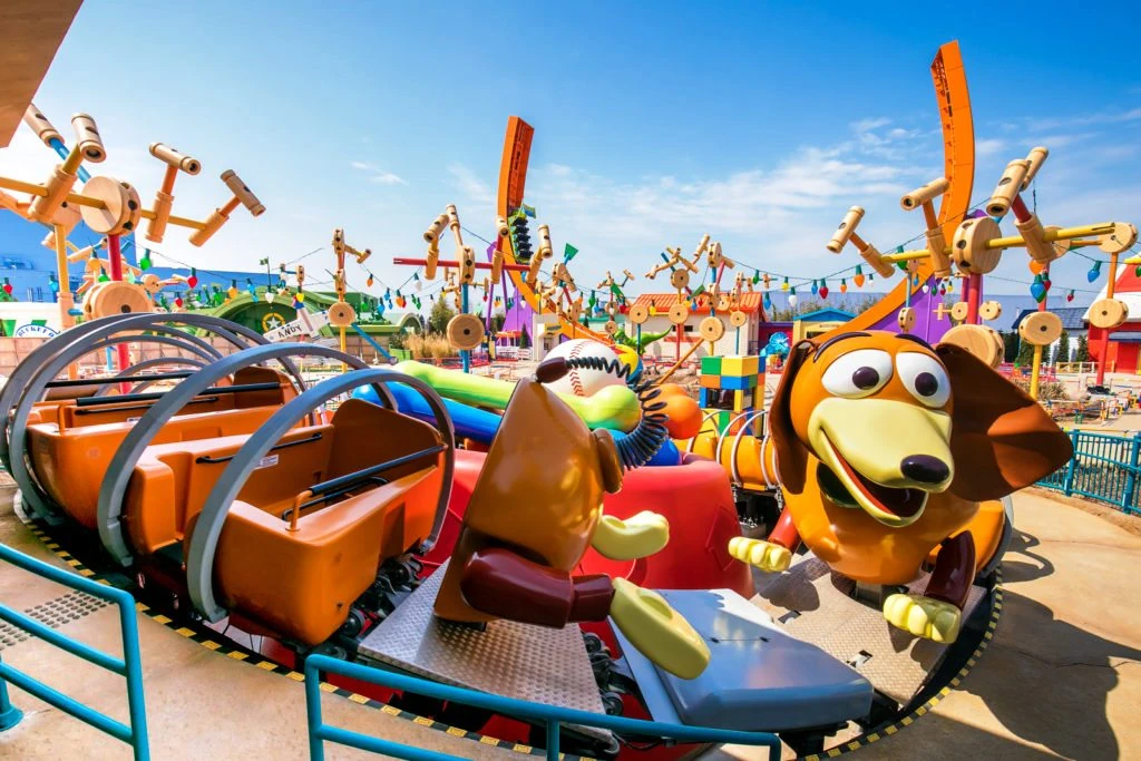 Slinky Dog Zigzag Spin no Walt Disney Studios em Paris