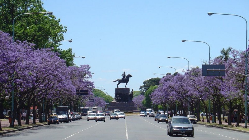 Avenida Sarmiento em Buenos Aires