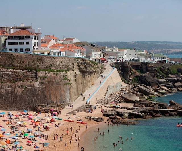 Ericeira, 19/07/2013 - Vista geral da praia dos Pescadores, Ericeira.

(Sara Matos/ Global Imagens)