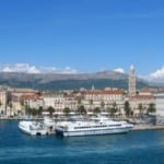 Ferry boat Jadrolinija da It&aacute;lia para a Cro&aacute;cia