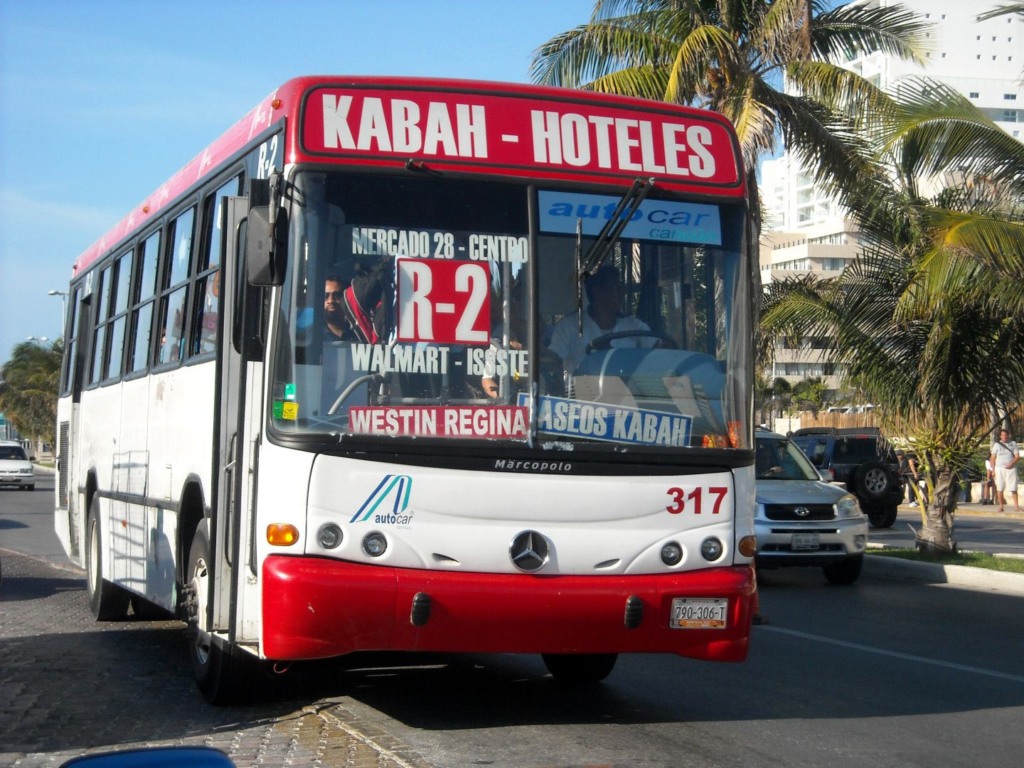 Ônibus em Cancún