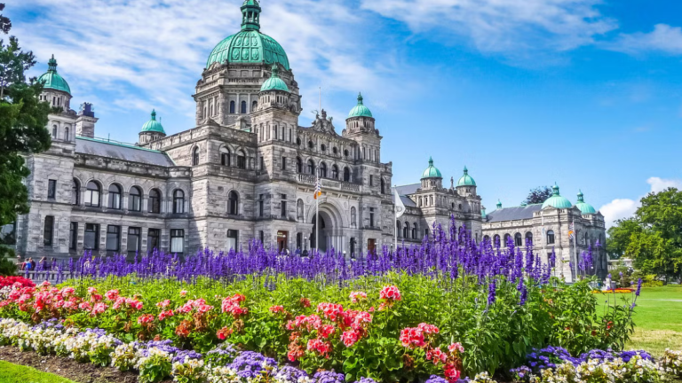 Como viajar barato ao Canadá