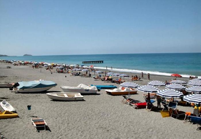 Praia Santa Maria do Cedro em Cosenza