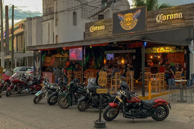 Route 666 Cancún