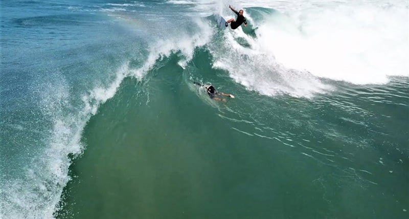 Surfistas em Ubatuba