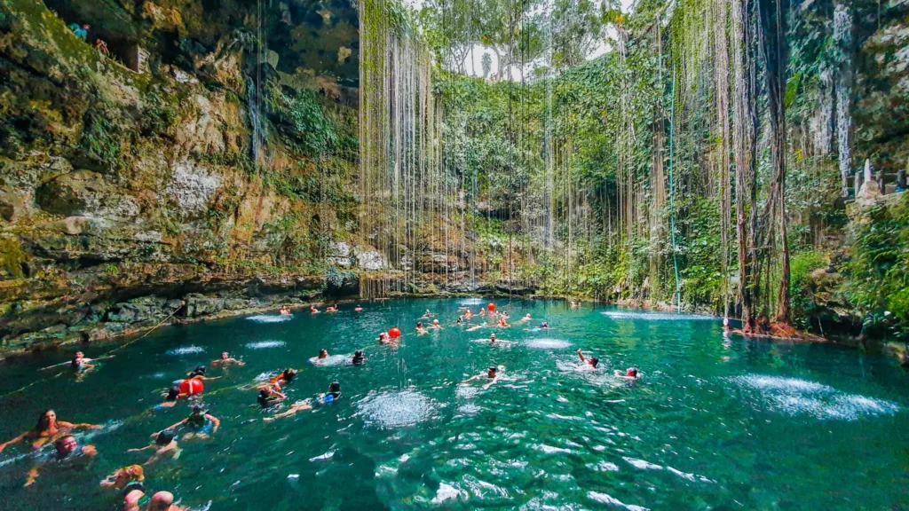 Cenote Ik Kil em Cancún