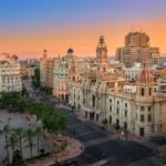 Meses de alta e baixa temporada na Espanha: por região