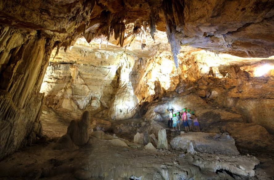 Visita às Grutas de São Miguel