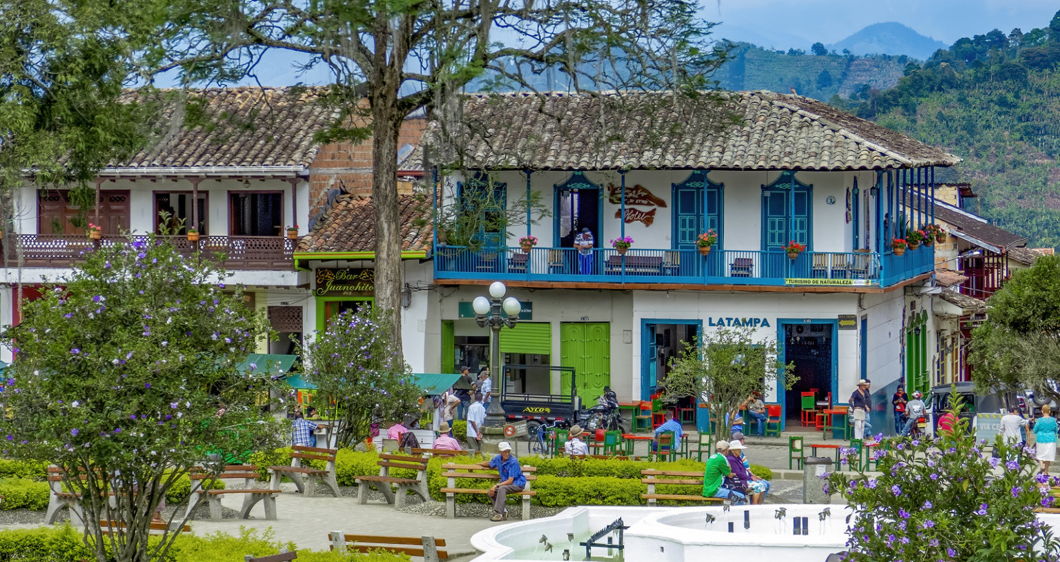 Passeios românticos em Medellín Passeios românticos em Medellín