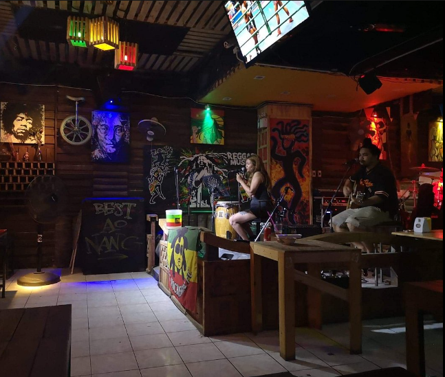 Reggae Roots Bar 