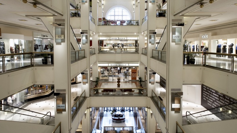 Interior do The Shops at North Bridge em Chicago