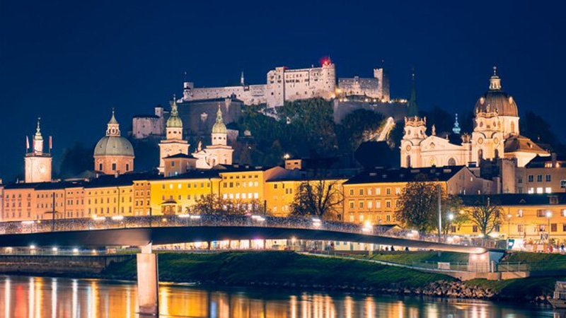 Vida noturna em Salzburgo